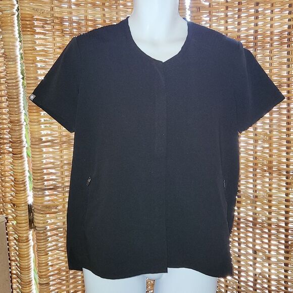 FIGS Technical Collection Scrub Top M - Picture 1 of 9